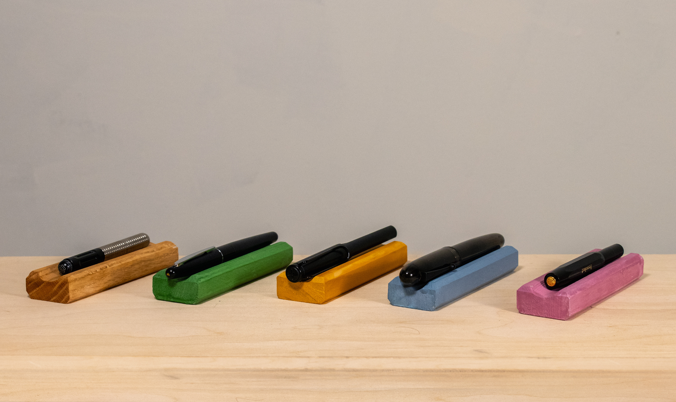 All colors of rests in a line 